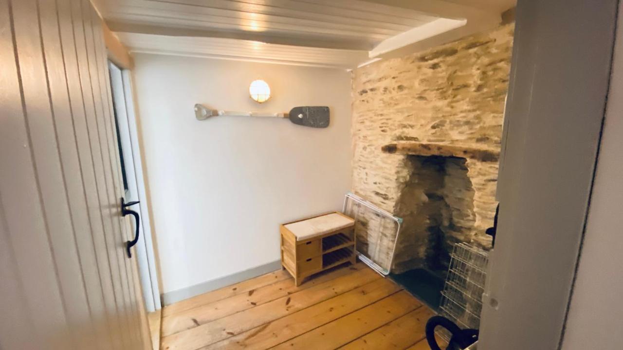 Spindrift Is A Beautiful Newly Refurbished Three Bedroom Private Family House Located On The Old Harbour And The Coastal Path In The Heart Of Beautiful Полперро Екстер'єр фото