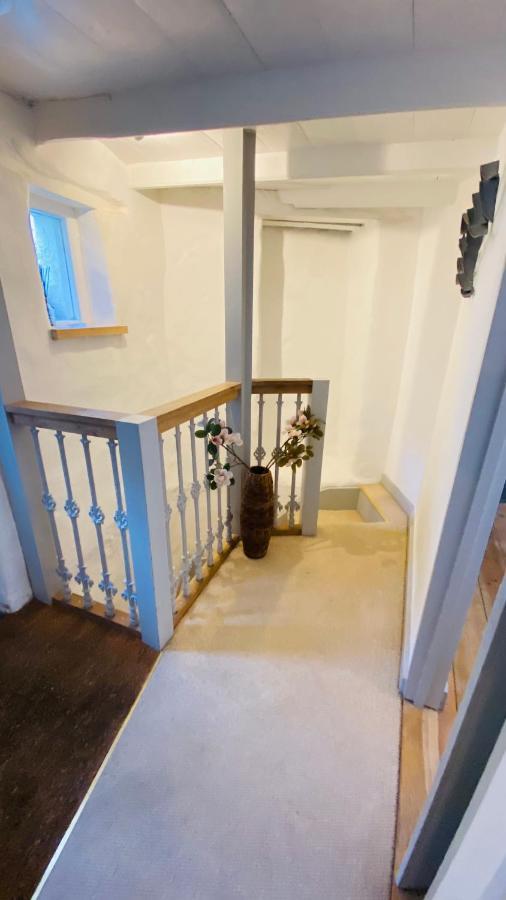 Spindrift Is A Beautiful Newly Refurbished Three Bedroom Private Family House Located On The Old Harbour And The Coastal Path In The Heart Of Beautiful Полперро Екстер'єр фото